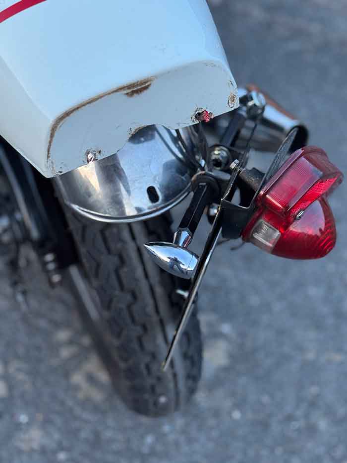 norton rear light broken